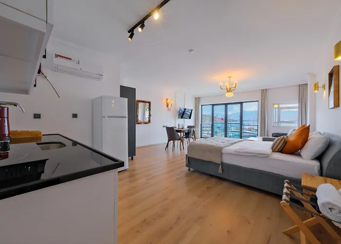 Standard Queen Suite